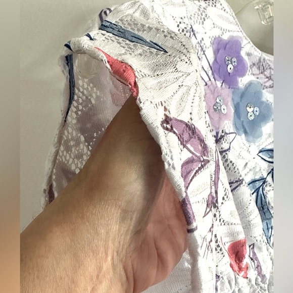 Official Disney Girls White Floral Lace Swimsuit Coverup With high end d… - Picture 4 of 10